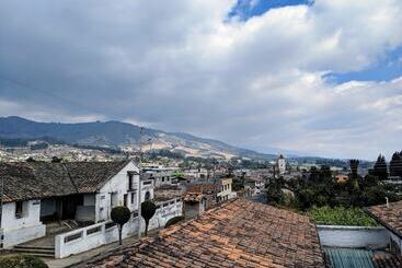 Szálló Venus De Valdivia Aeropuerto