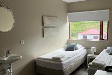 پانسیون Við Hafið Guesthouse