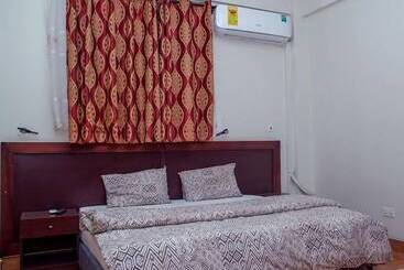 בית מלון כפרי Royal Baron