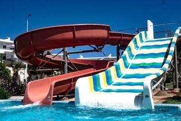 公寓式酒店  Kenz Mehdia Hôtel Ressort