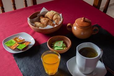 Hotel Caminos Hostal