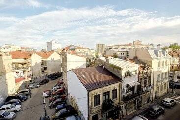 آپارتمان‌های توریست‌ها Metropole Apartments Old Town