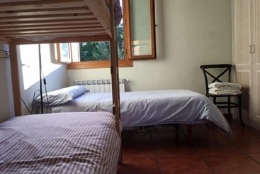 بنسيون Baketxe Baserria