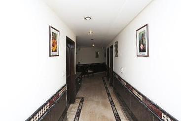 فندق Maya Cottage By Oyo Rooms