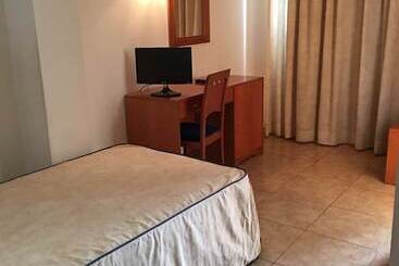 בית מלון כפרי Overa