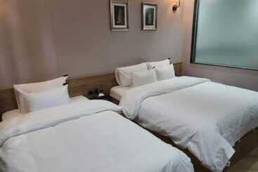 هتل The Vizit Jeonju