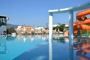 Kamares Apartments εε