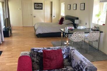 Bed and Breakfast Hemples Lodge