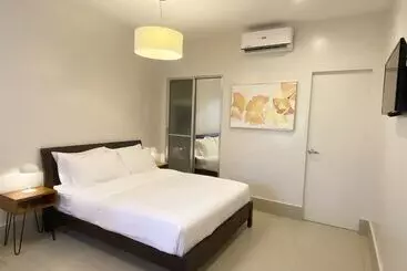 Hotel Harman Suites Moalboal