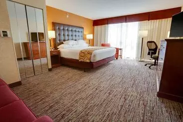فندق Drury Inn & Suites Terre Haute