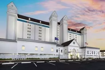 هتل Hilton Garden Inn Ocean City Oceanfront