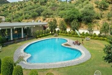 Hotel Amar Bagh Resort