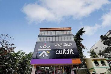 Hotel Spot On Gayatri Comforts