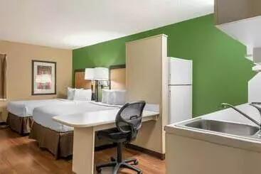 בית מלון כפרי Suburban Studios Columbus North