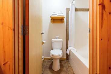 Hotel Pine Bungalows