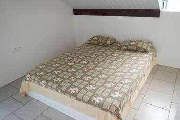 پانسیون Chalet Tipanier