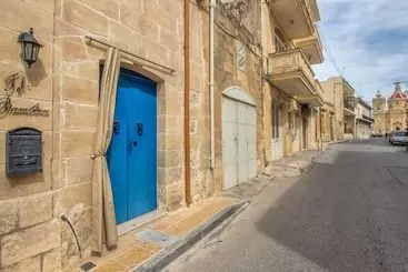 Pensión Tal Bambinu Xaghra