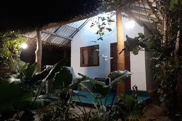 Majatalo Priya Homestay Kandalama