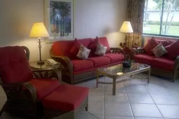 Golden Strand Ocean Resort & Spa