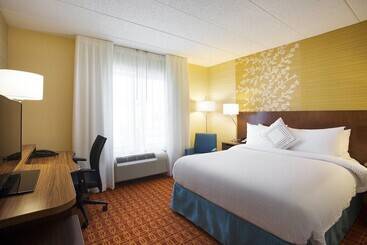 酒店 Fairfield Inn & Suites Chicago Midway Airport