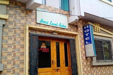 Hotel Laxmi Sadan