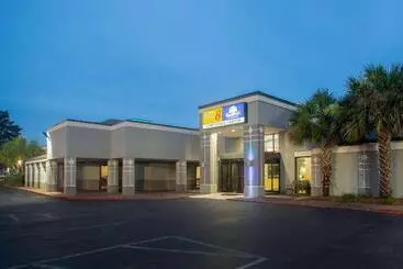 ホテル Days Inn By Wyndham Mobile I65