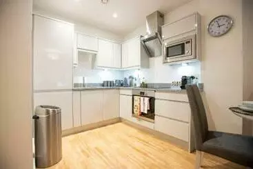 Appartamenti turistici Urban Living S   The King Edward Ii Luxury Apartment In The Heart Of Windsor