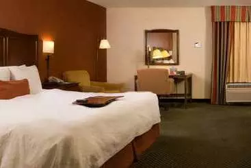 هتل Hampton Inn Atlantanorth Druid Hills