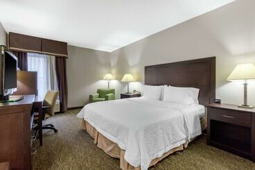 فندق Hampton Inn Mebane