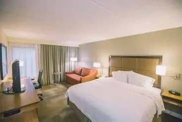 בית מלון כפרי Hampton Inn Tallahassee Central