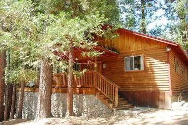 Turistihuoneistot 92 Harmony Villa