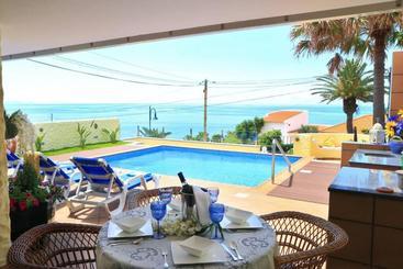 شقق خاصة سياحية Sea View Villa   Private Swimming Pool And Sea Views