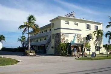 מוטל Fisher Inn Resort & Marina