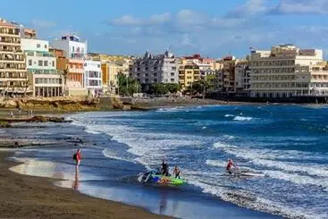 Appartements touristiques Villa Blanca Tenerife   Complete House   Terrace And Bbq, 5 Minutes From The Beach And Airport