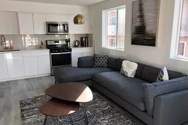 コテージ Brand New Luxury Spacious 3bdr Townhome Close To 3rd St