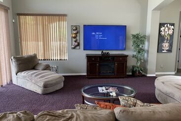 דירות לתיירים Bullheadcity Resort Home