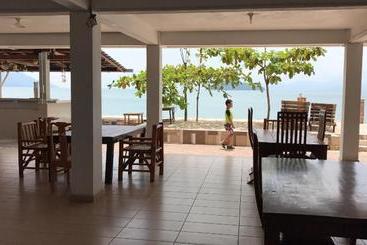 酒店 Labu Labi Residence