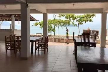 ホテル Labu Labi Residence