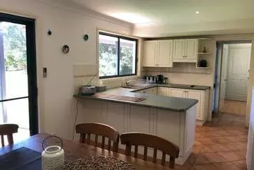 ツーリストアパートメント Anchor Down At Hat Head