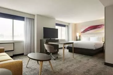 ホテル Doubletree By Hilton St. Paul East