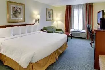 Отель Quality Inn