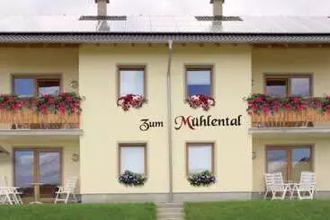 Turistihuoneistot Ferienwohnung Panoramablick