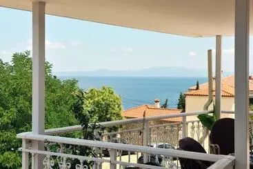 ツーリストアパートメント Maria Nefeli Sea View