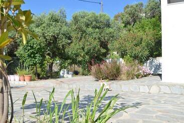 דירות לתיירים Villa Siesta Gr