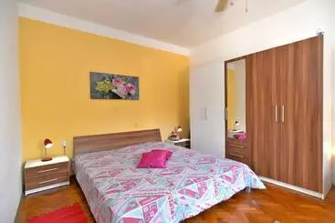 ツーリストアパートメント Apartment 1122