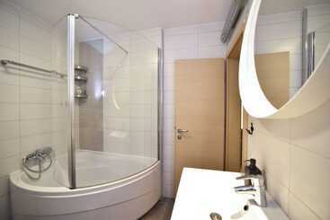 ツーリストアパートメント First Choice Ilica Apartment