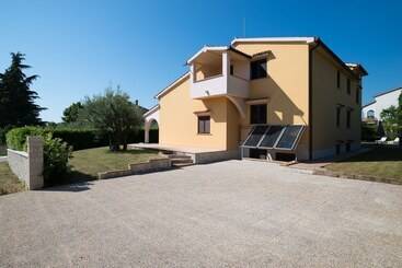 Appartamenti turistici Villa Irena