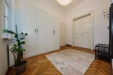 Turistihuoneistot Best Luxury Apt In Zagreb For 16 Ppl