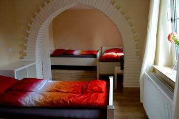 Pension Highway Bielefeld Senner Hellweg