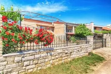 ツーリストアパートメント Apartment Aleksander 968